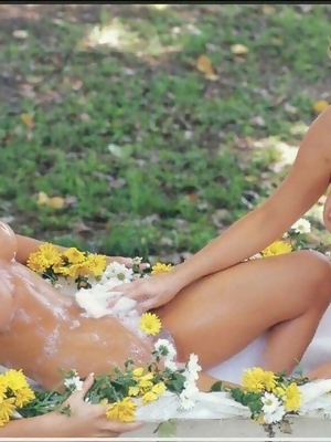 Mysti And Crysti Sherwood