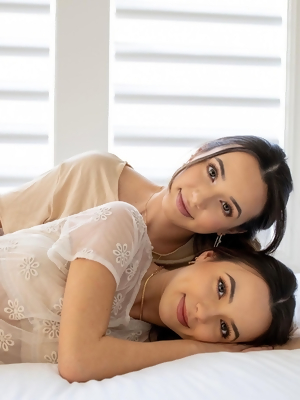 Merrell Twins